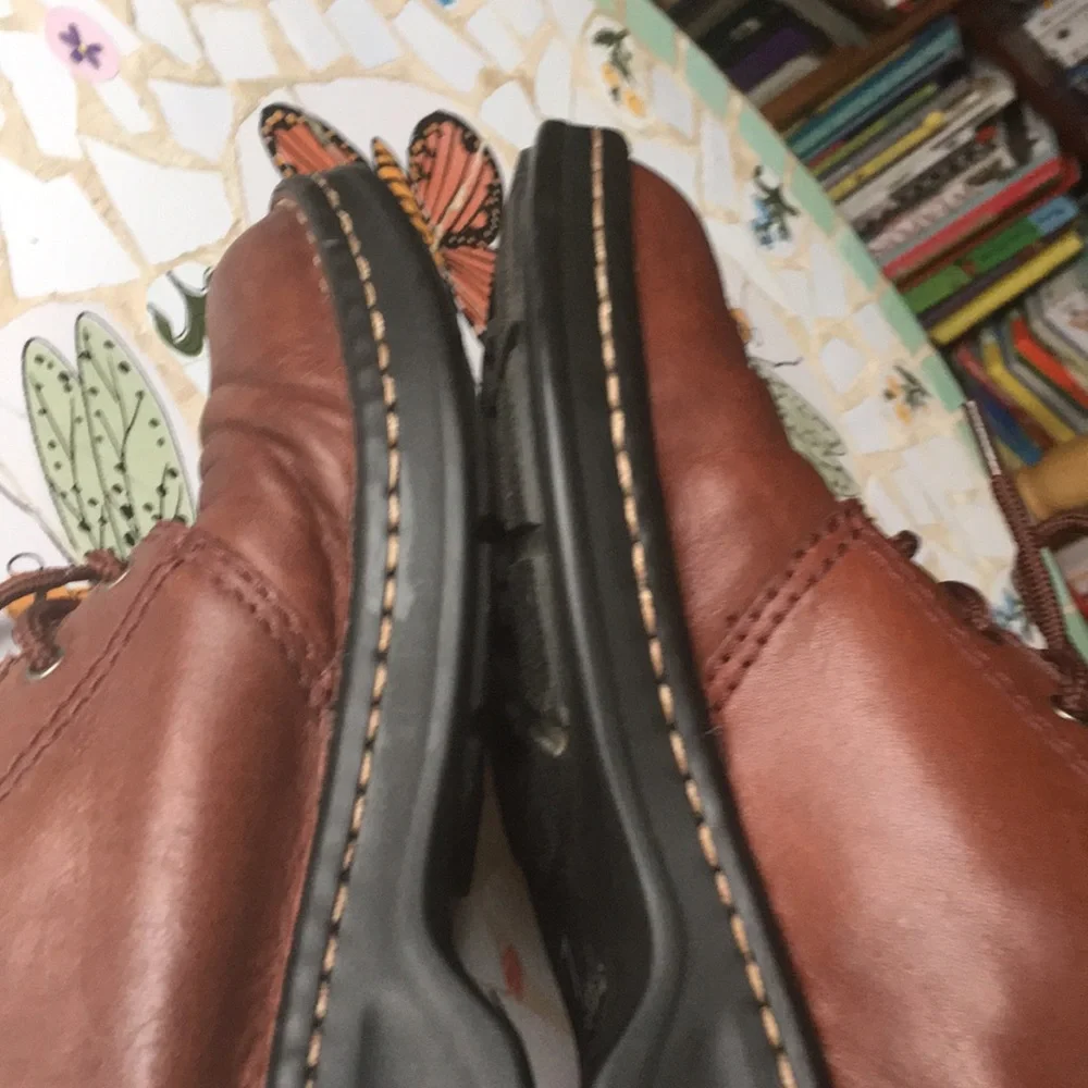 Bass leather shoes